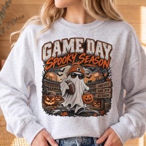 Holiday Retro Graphic 07 GAME DAY,FOOTBALL FAN,HALLOWEEN,CHRISTMAS - Vintage Football Crewneck Sweatshirt | Gildan 18000