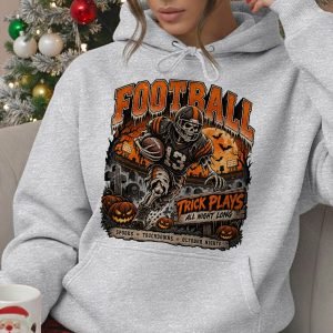Holiday Retro Graphic 08 GAME DAY,FOOTBALL FAN,HALLOWEEN,CHRISTMAS - Vintage Football Pullover Hoodie | Gildan 18500