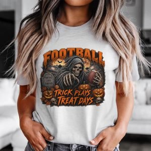 Holiday Retro Graphic 13 GAME DAY,FOOTBALL FAN,HALLOWEEN,CHRISTMAS - Vintage Football Graphic T Shirt | Gildan 5000